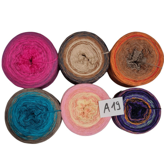 Bobbel-Paket - (A 19 ) - 3+4 fädig-ca. 710g - Mützen+Patchwork