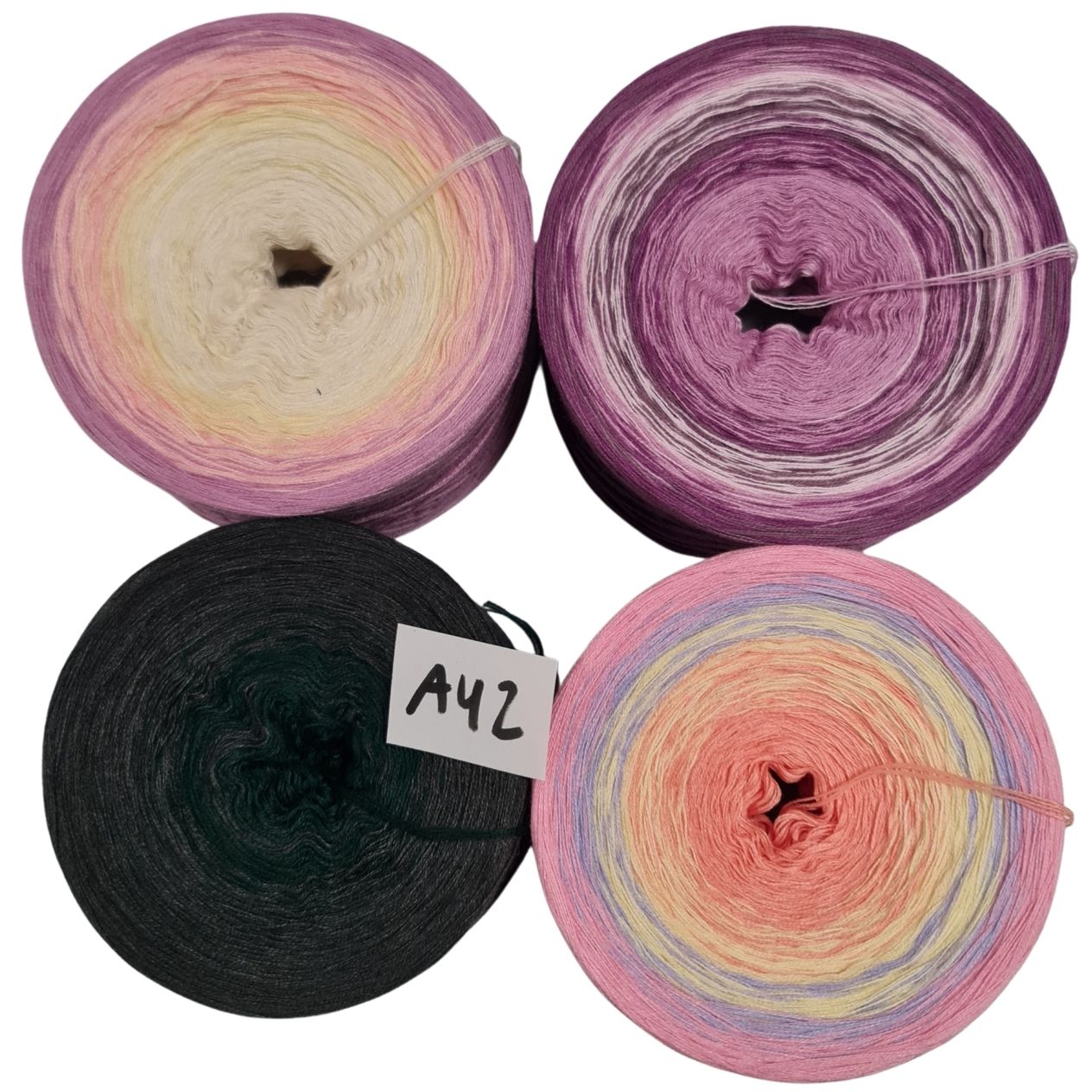 Bobbel-Paket - (A 42 ) - 4 fädig - ca. 1030g